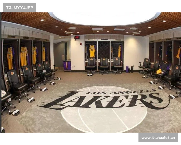 NBA宣布更衣室不再对媒体开放,拉文透露球员们害怕新冠病毒 NBA宣布更衣室不再对媒体开放,拉文透露球员们害怕新冠病毒